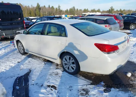 2012 Toyota Avalon z USA, uszkodzony, nr VIN 4T1BK3DB7CU456330